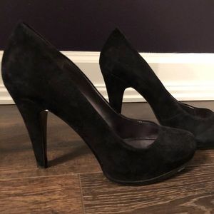 Nine West Black Suede Heels - Size 10